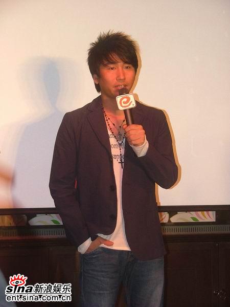 容祖兒沙寶亮PK張靚穎羽泉再次翻唱鄧麗君(圖)