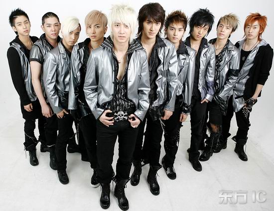 �չϡGSuperJunior��g�u�ɩ|�ȸ˵o���Ӯ�