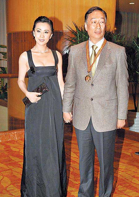 劉嘉玲臺灣宣布婚訊坦言沒有准備好當媽(附圖)