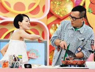 陳小春被小S逼供稱想跟應采兒結婚生子(附圖)