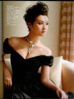 組圖:陳好登《VOGUE》低胸爆乳獨家大圖下載