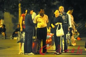 �֤k���������H����G�@�׫ᤴ���Q�W��(��)