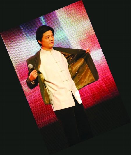 小崔小丫新节目亮相 网友喊雷人 观众很不舍