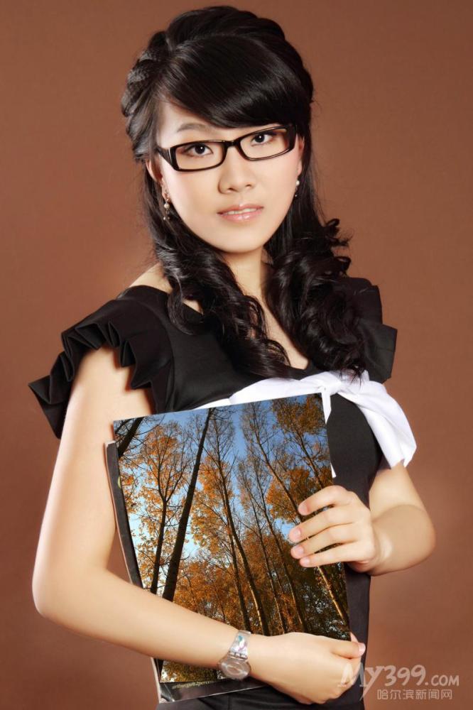 哈三中高二女生创作的《独行》在学生中『疯传』