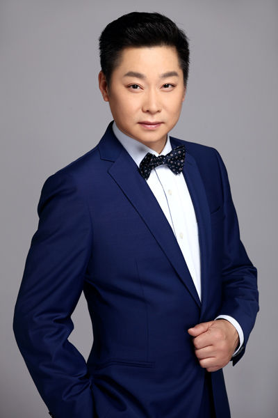 男高音歌唱家谭学胜 为人师表桃李满天下