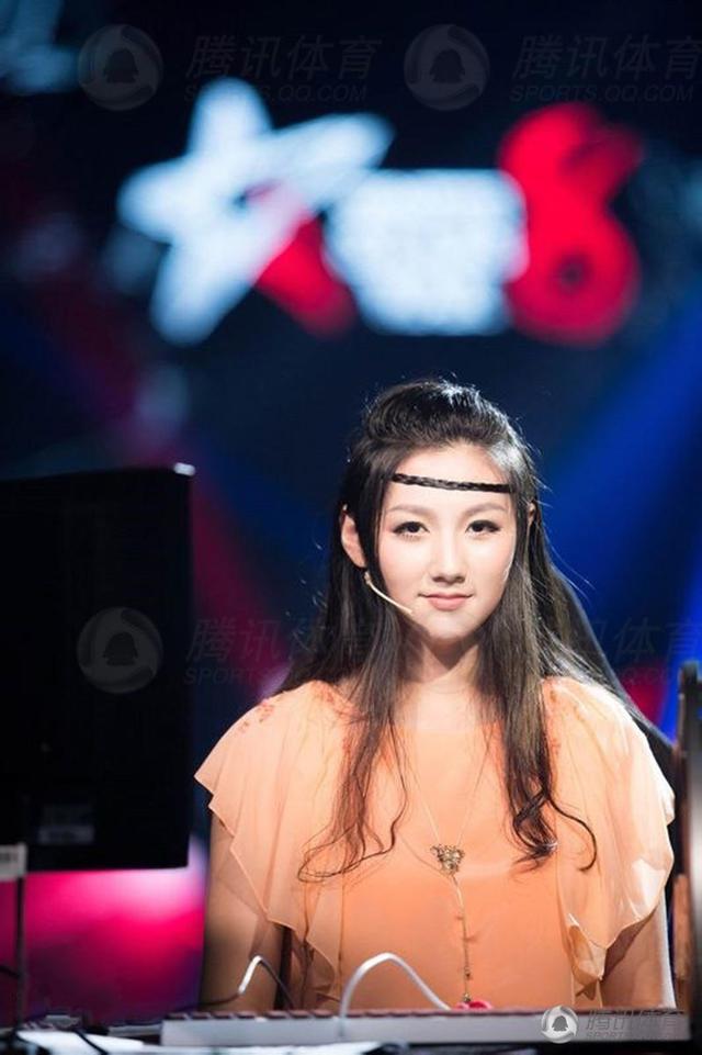 魔兽争霸3职业选手,2008年荣获ironlady国际女子魔兽邀请赛第二届冠军