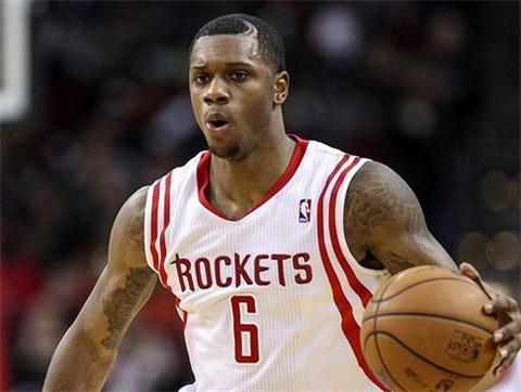 别太悲观!火箭大名单观察:最强后场 第1内线 神射手!-火箭|名单-东北