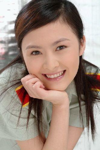 沈腾个人资料家庭背景被扒 老婆王琦美艳性感