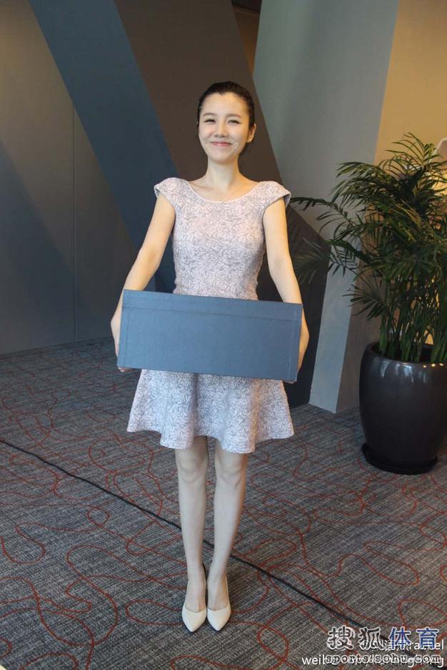 刘语熙任wca全球总决赛主持人 投身电竞圈