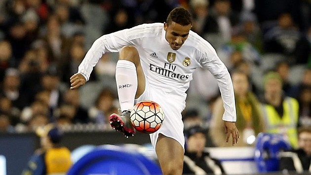 相比国家德比,皇马唯一的首发变动就是达尼洛取代了卡瓦哈尔.