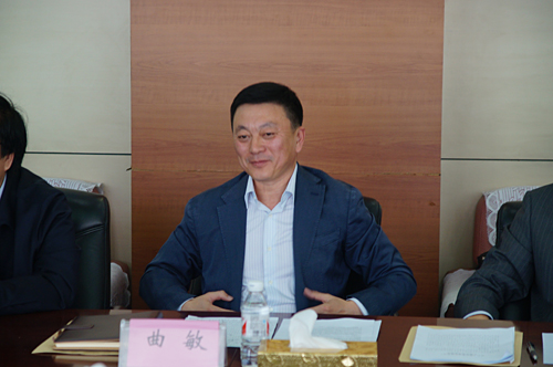 曲敏介绍,多年来绥化市全力打造"寒地黑土"这一农产品龙头品牌,仅