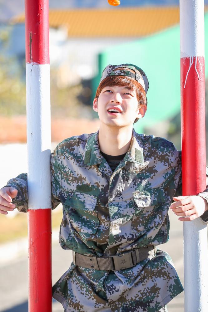 东北网娱乐 电影电视 电视 正文   而首次担当"爸爸"的董力,虽然只是