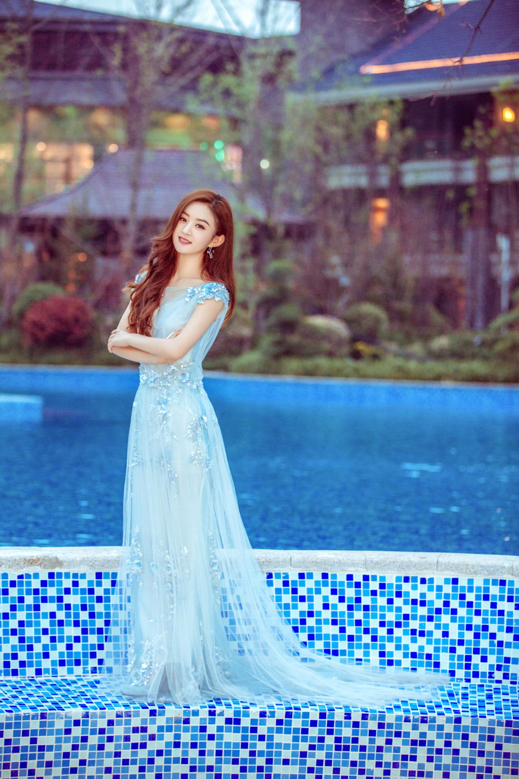 性感的赵小刀!未曾料到赵丽颖身材这麼有料