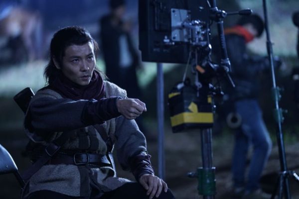 《十吨刺客》刘镇伟拍新片玩残众明星