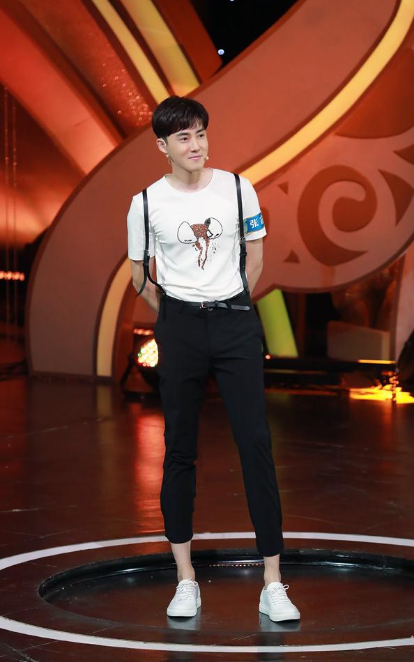 张睿《中华好诗词》化身明星关主 包袱不停