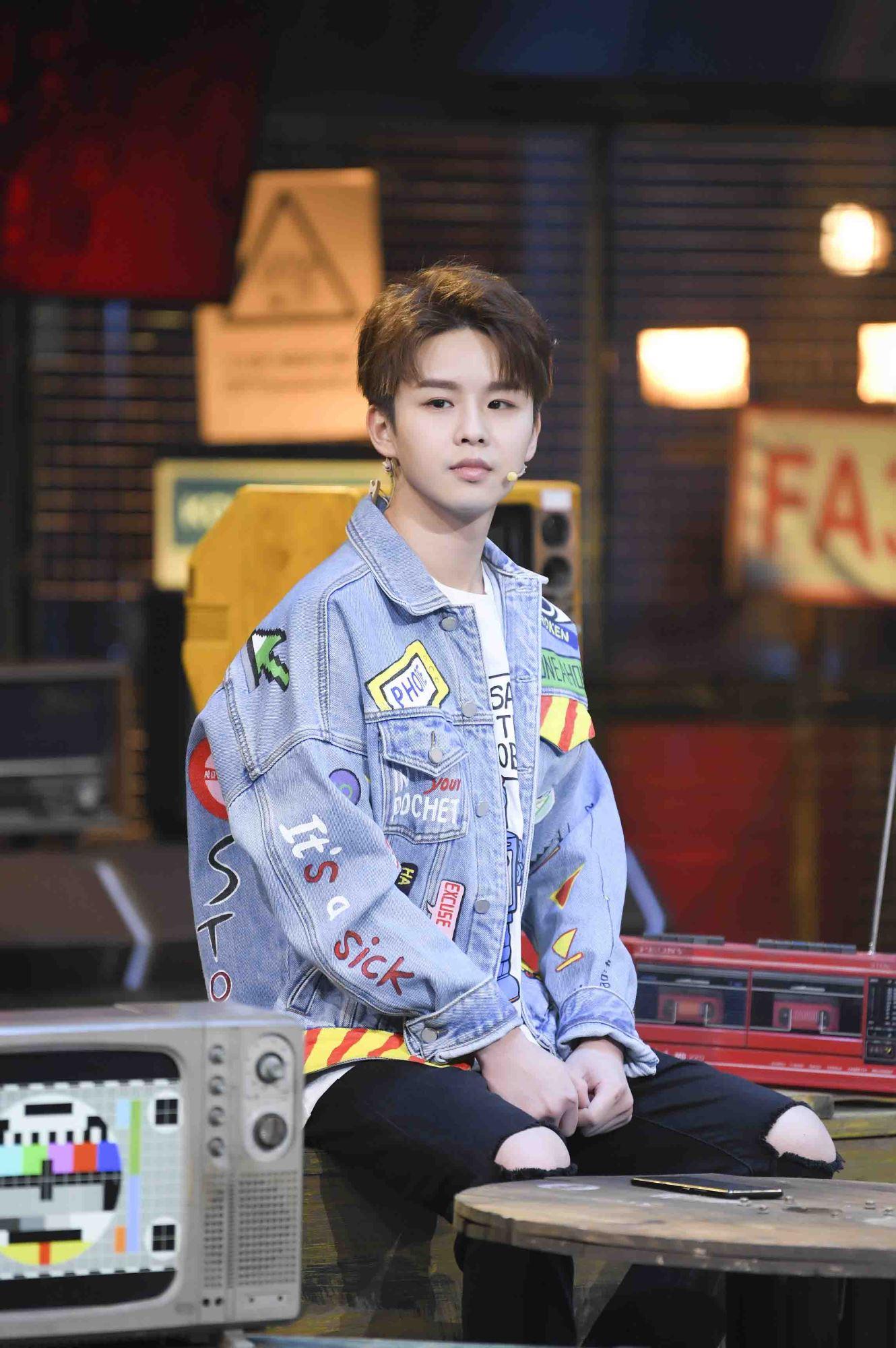 《大片起来嗨》『机智少年』徐浩登场 夹碎苹果